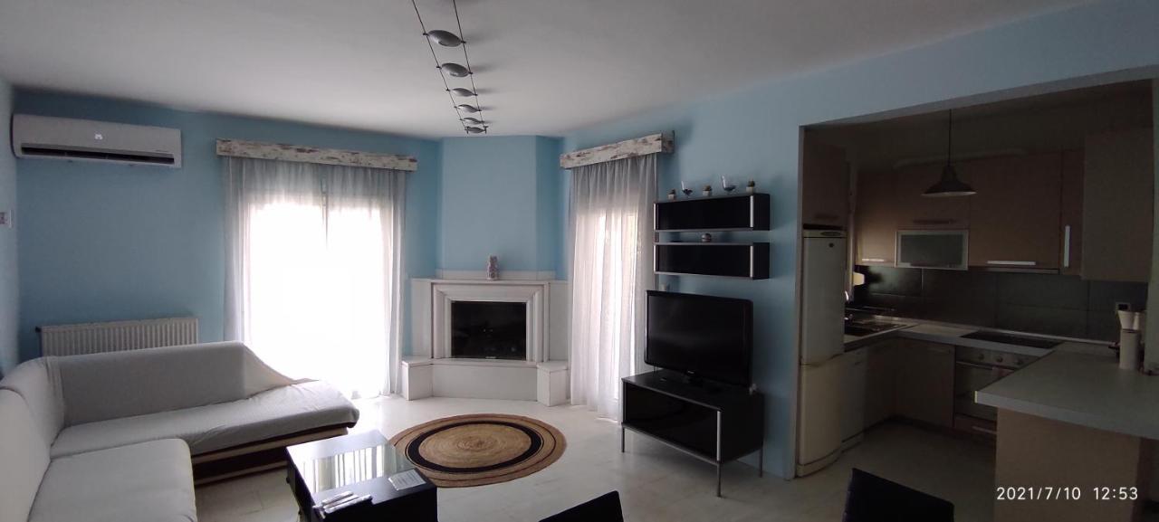 Epavlis Apartment Nea Peramos  Ngoại thất bức ảnh