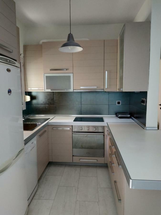 Epavlis Apartment Nea Peramos  Ngoại thất bức ảnh