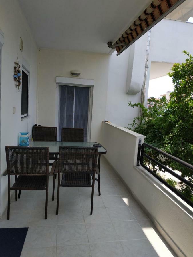 Epavlis Apartment Nea Peramos  Ngoại thất bức ảnh