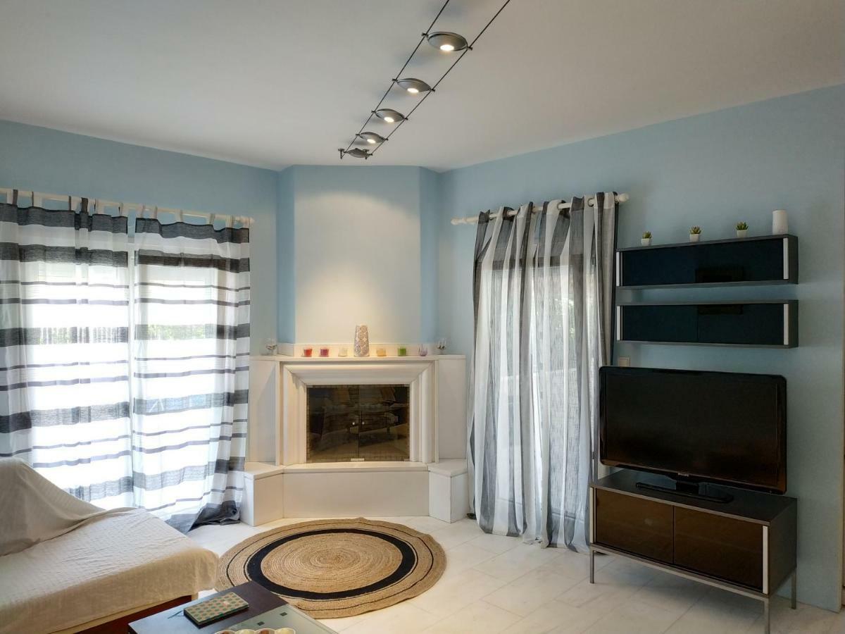 Epavlis Apartment Nea Peramos  Ngoại thất bức ảnh